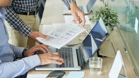 İnternet (Web) Habercisi Maaşları