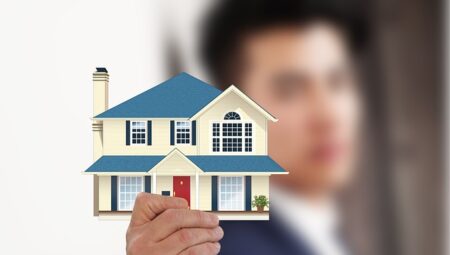 Teknik Hizmetler Uzmanı Maaşları